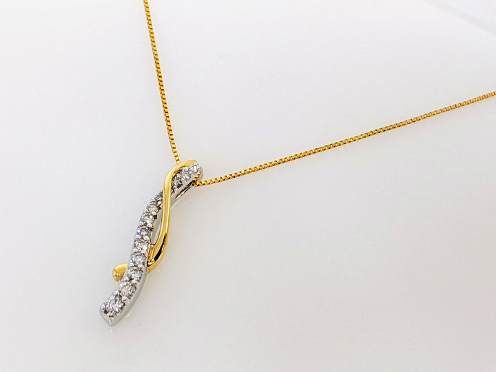 14K .30 CARAT TOTAL WEIGHT I1 G DIAMOND ROUND (13) ESTATE SWIRL PENDANT & CHAIN 2.6 GRAMS