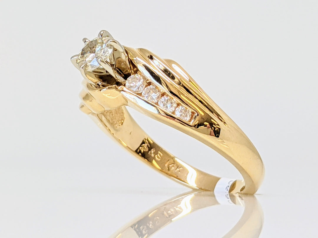 14K .49 CARAT TOTAL WEIGHT DIAMOND ROUND (9) ESTATE RING 5.1 GRAMS