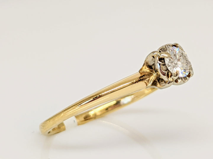 14K .25 CARAT TOTAL SI3 H ROUND DIAMOND ILLUSION HEAD SOLITAIRE ESTATE RING