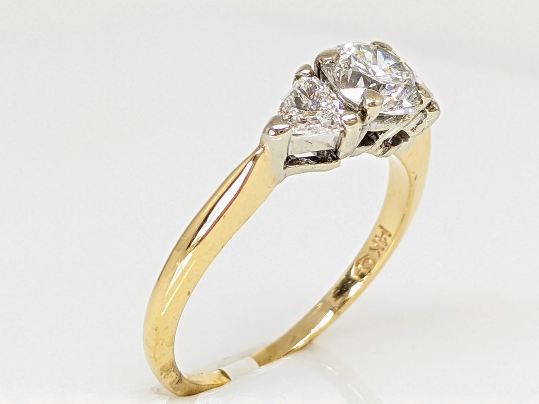 14K .93 CARAT TOTAL WEIGHT SI1 F DIAMOND ROUND WITH (2) TRILLION TRINITY ESTATE RING 2.4 GRAMS