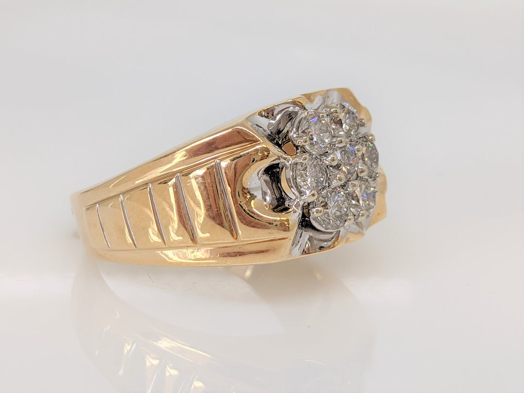 10K .70 CARAT TOTAL WEIGHT SI2 I DIAMOND ROUND (7) CLUSTER ESTATE RING 10.7 GRAMS