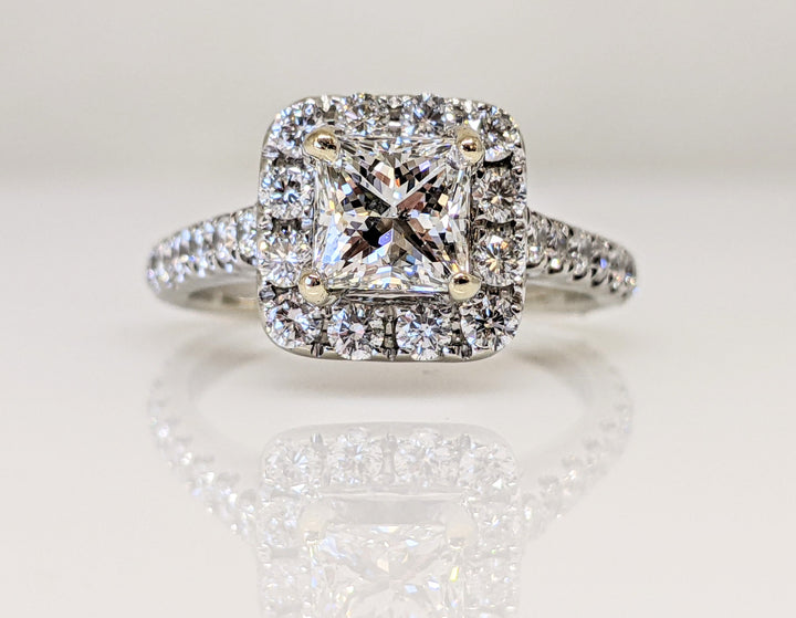 14KW 2.23 CARAT TOTAL WEIGHT SI2 I DIAMOND PRINCESS CUT WITH (52) ROUND HALO ESTATE RING 5.1 GRAMS