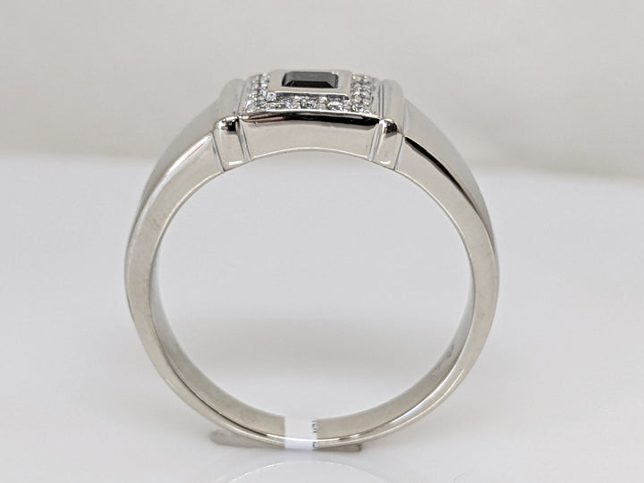 14KW SAPPHIRE PRINCESS CUT 4MM WITH .24 DIAMOND TOTAL WEIGHT (16) ESTATE RING 9.8 GRAMS