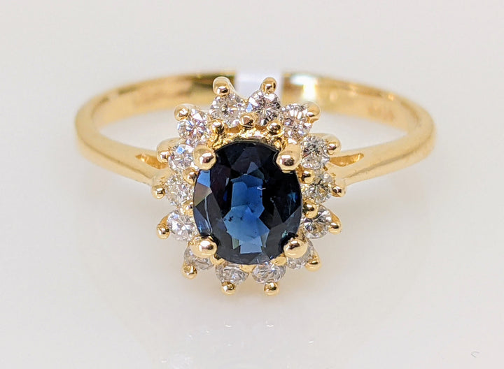 14K SAPPHIRE OVAL 4X5 WITH .24 DIAMOND TOTAL WEIGHT ESTATE RING 2.2 GRAMS