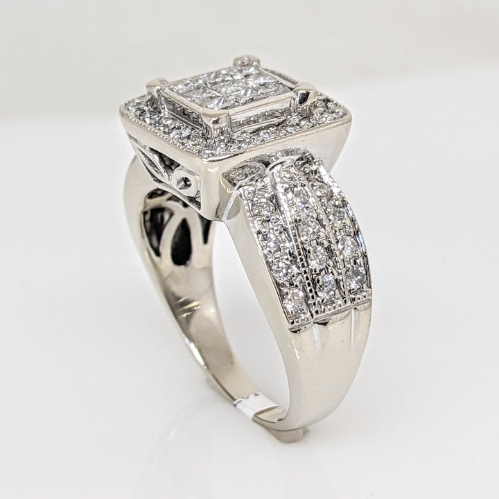 14KW 1.00 CARAT TOTAL WEIGHT I1 I DIAMOND PRINCESS CUT (9) ROUND (44) ESTATE CLUSTER RING 5.6 GRAMS
