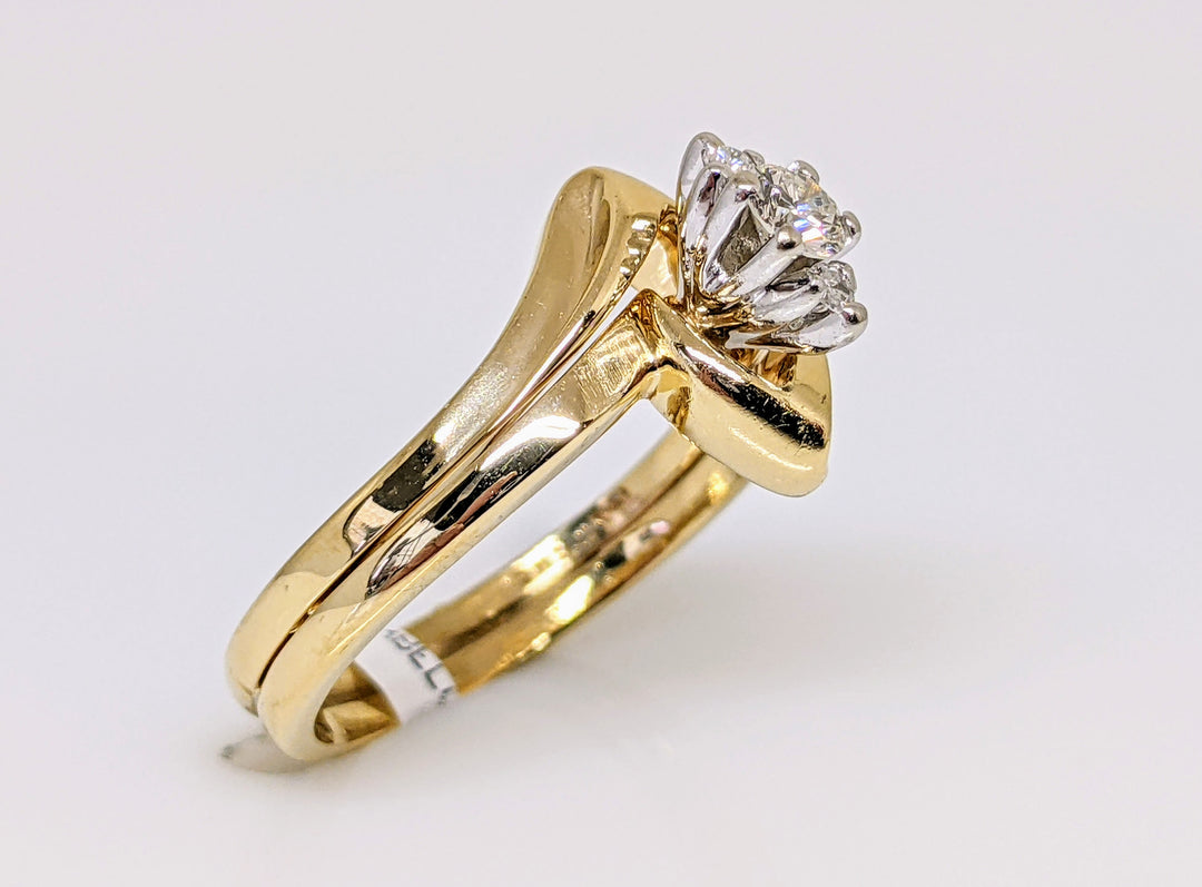 14K .16 CARAT TOTAL WEIGHT SI2 H DIAMOND ROUND (3) BYPASS ESTATE RING 3.9 GRAMS