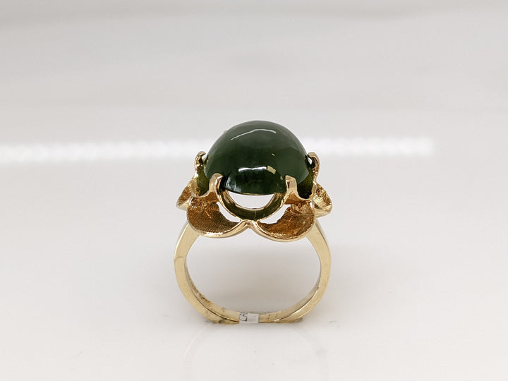 14K JADE OVAL 12X16 CABOCHON WITH RIPPLE GOLD TRIM ESTATE RING 6.2 GRAMS
