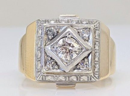 14K2 .56 CARAT TOTAL WEIGHT I1 I-M DIAMOND ROUND (5) SQUARE TOP ESTATE RING